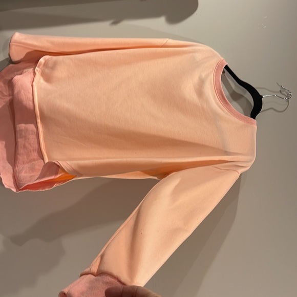 Weekender Pullover - Picture 2 of 5